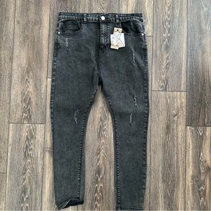 NWT - Acid washed skinny jeans.
